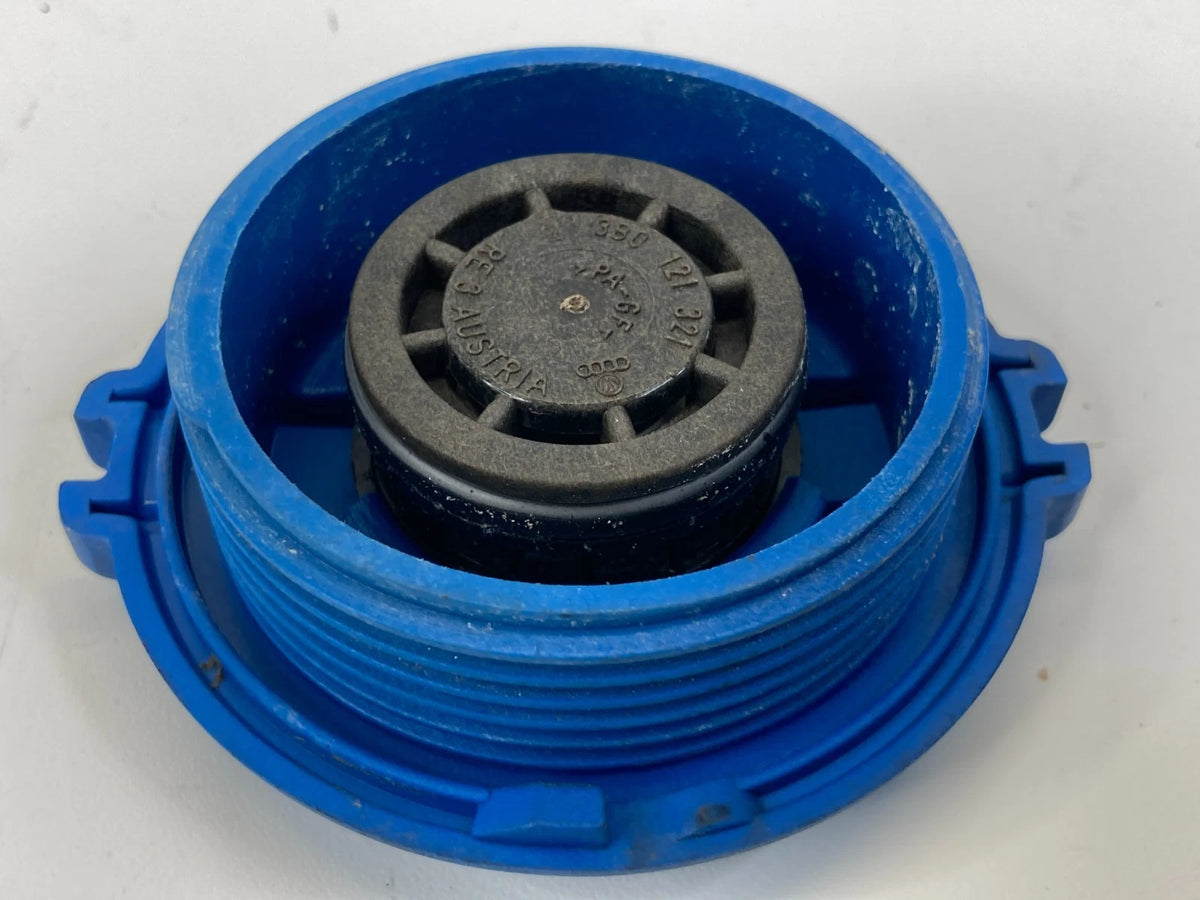 09-17 VOLKSWAGEN CC 2.0L TURBO ENGINE RADIATOR FLUID COOLANT RESERVOIR CAP OEM