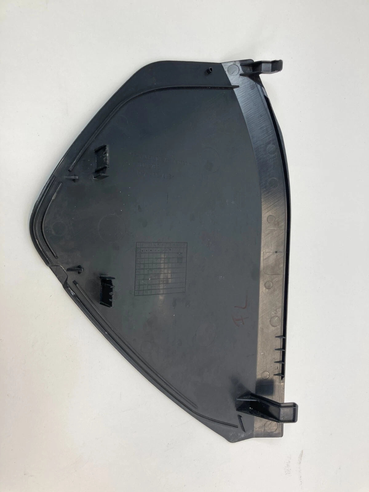 2000-2003 MERCEDES-BENZ 4DR E320 BLACK LEFT DRIVER DASH BEZEL END CAP 2116800378