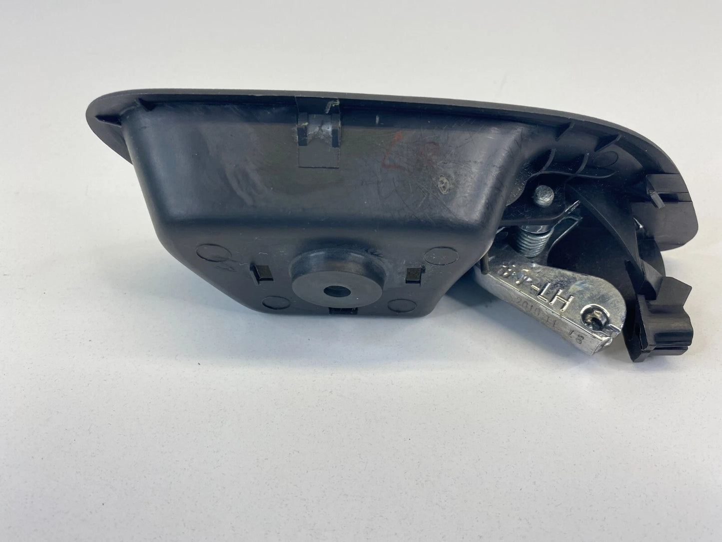 11-16 CHEVROLET CHEVY CRUZE REAR LEFT BACK SIDE INNER DOOR HANDLE 96845901 OEM