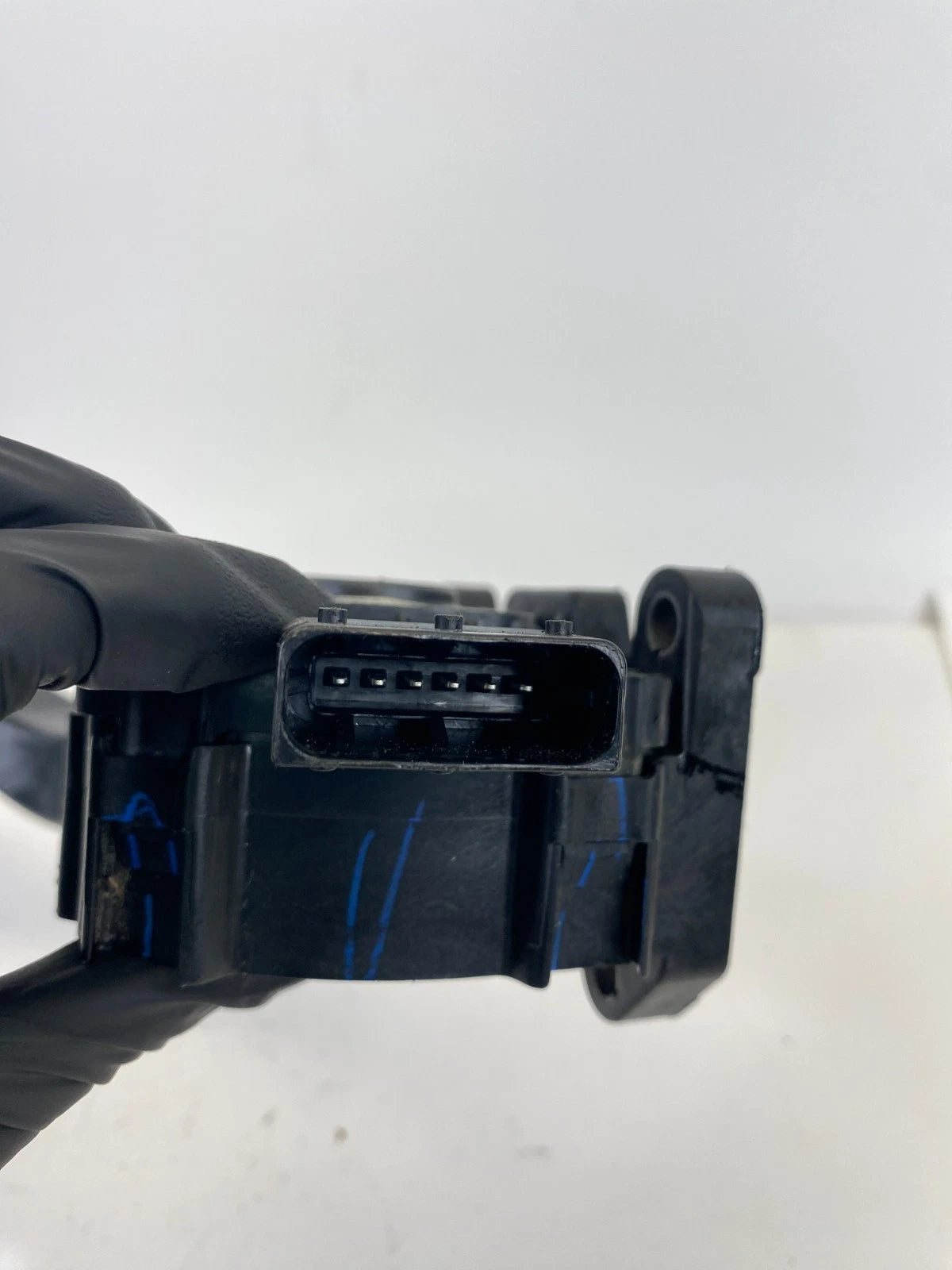 2012-2019 Fiat 500 1.4L AT Accelerator Gas Pedal 68073429AB OEM