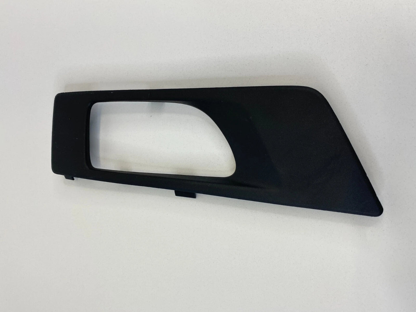 10-14 SUBARU OUTBACK FRONT RIGHT INNER DOOR HANDLE COVER BEZEL TRIM 94236AJ02A