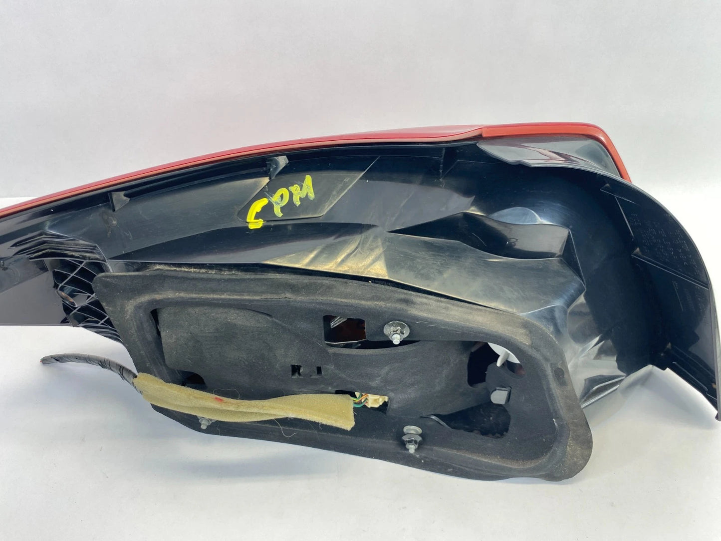 2010 2011 2012 2013 SUZUKI KIZASHI RIGHT PASSENGER TAILLIGHT TAIL LIGHT LAMP OEM