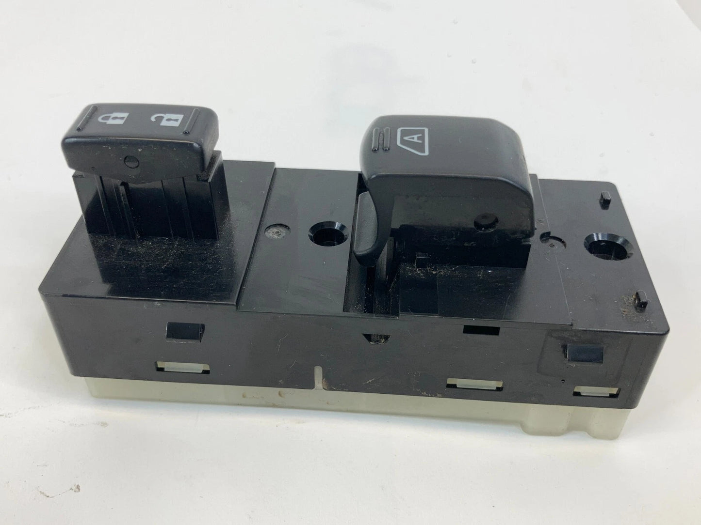 2007-2012 NISSAN ALTIMA FRONT RIGHT PASSENGER DOOR WINDOW SWITCH OEM 25411-JA02A