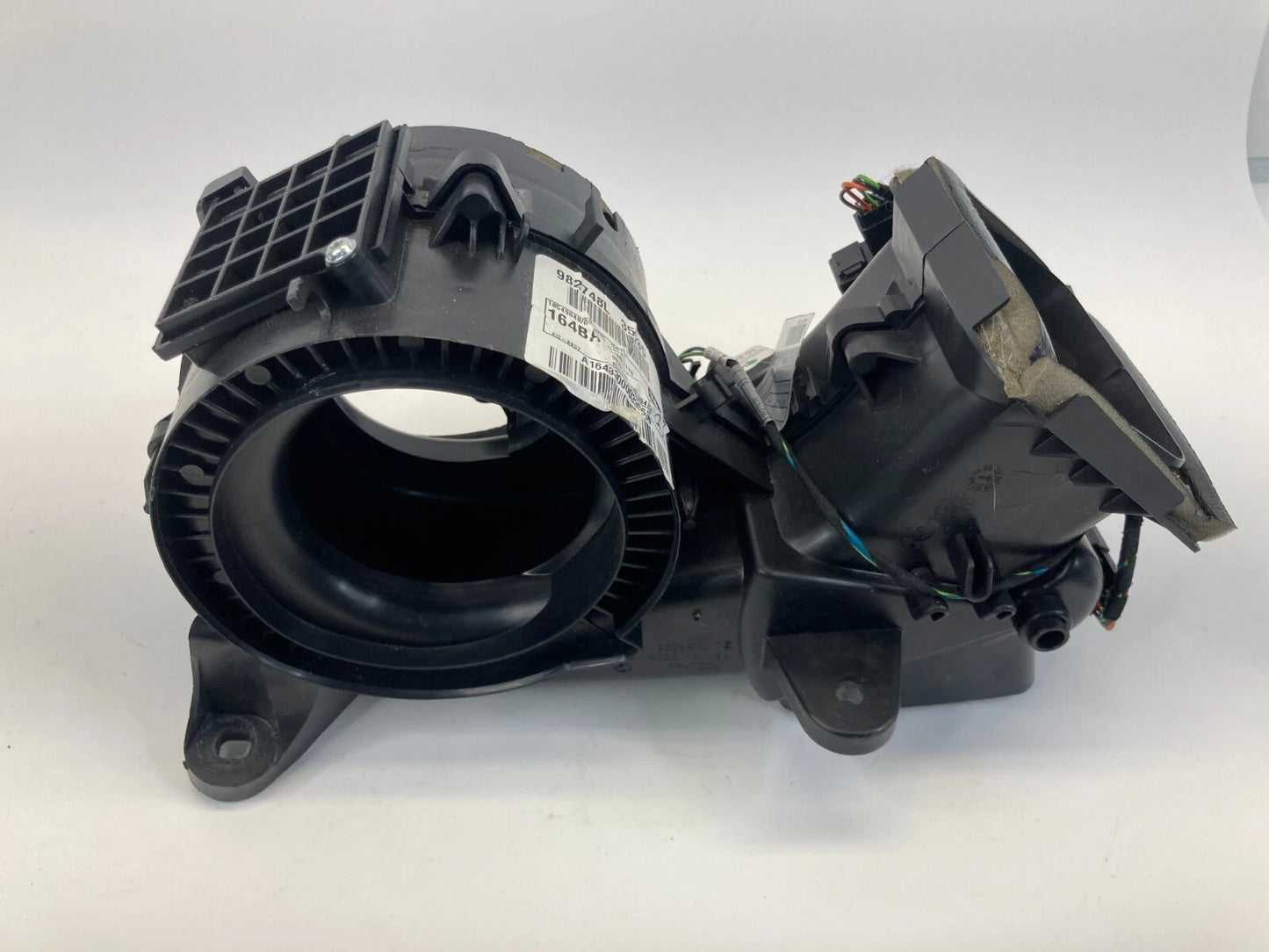 2006-2011 MERCEDES-BENZ ML350 REAR AC HEATER BLOWER MOTOR HOUSING 982748L OEM