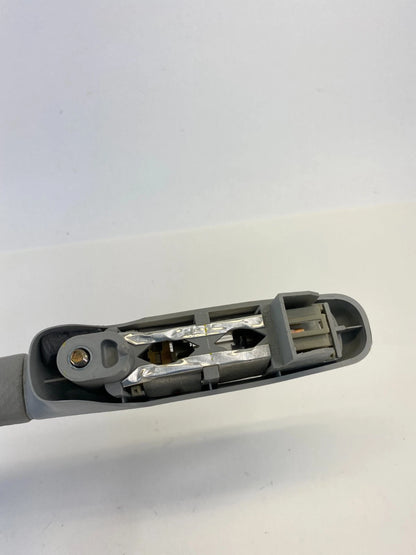 2003-2005 HONDA PILOT REAR LH 2ND ROW INTERIOR GRAB HANDLE W/ READING LIGHT OEM