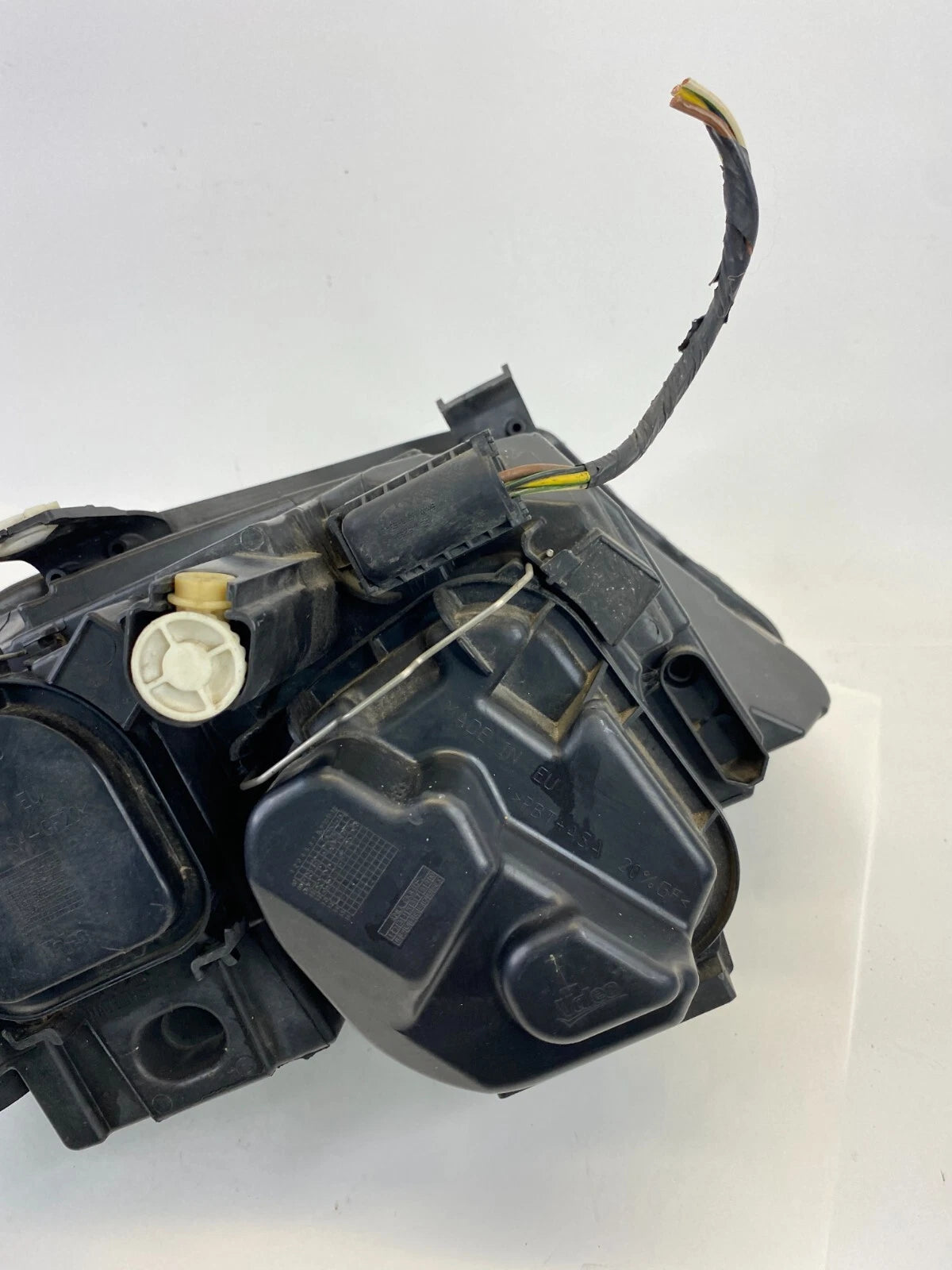 2009-2012 BMW 328I 328I XDRIVE LEFT DRIVER HEADLIGHT HEADLAMP 7-202-577 OEM