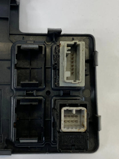 2007-2011 TOYOTA YARIS HATCHBACK CONSOLE DOOR LOCK SWITCH & AUX CONNECTOR PANEL