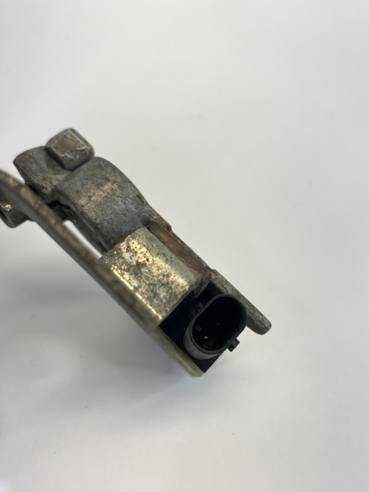 2012-2018 Ford Focus 2.0L Negative Battery Cable Terminal AV6N-10C679-BA OEM