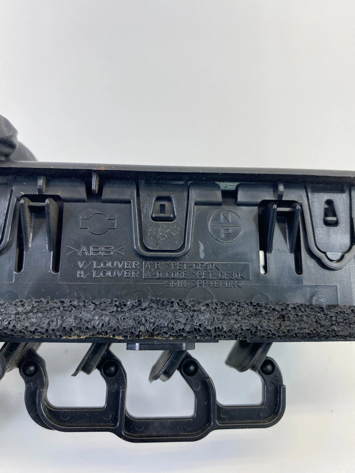 03-06 NISSAN MURANO REAR LEFT DRIVER SIDE B PILLAR AIR VENT GRILL H646-5421-100
