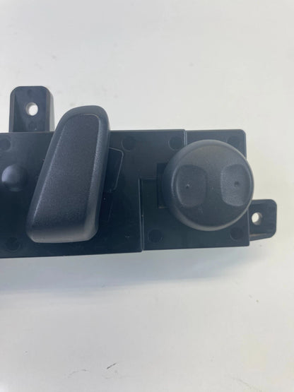 2015-2019 KIA SEDONA FRONT LEFT DRIVER POWER SEAT CONTROL SWITCH OEM