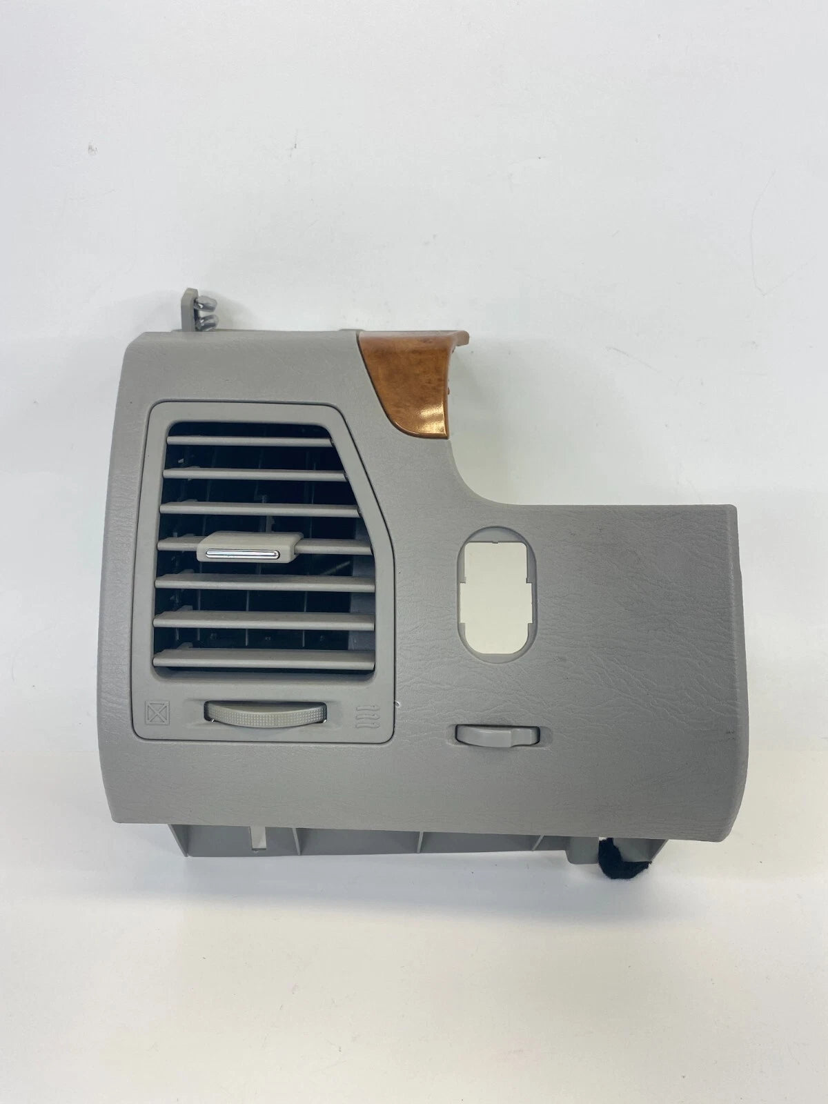2007 2008 2009 SUZUKI XL-7 FRONT LEFT DASH AC AIR VENT GRILL TRIM BEZEL 25816210