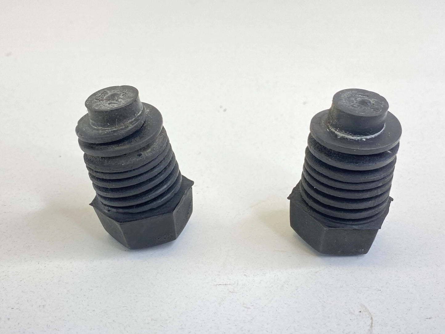 1996-2005 GMC SAFARI FRONT HOOD RUBBER CUSHION BUFFER STOPPER BUMPER PAIR OEM