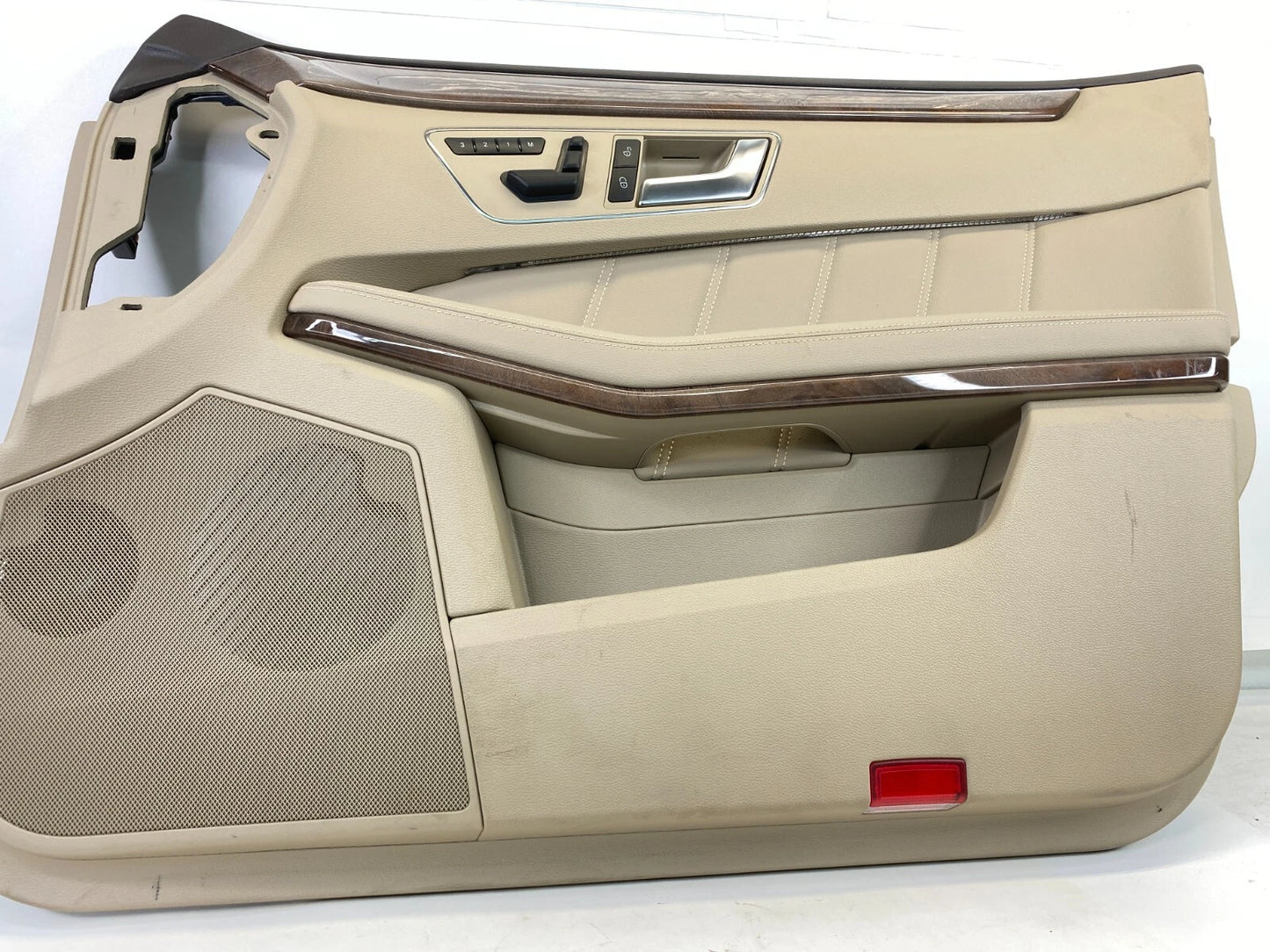 2006-2016 MERCEDES-BENZ E350 FRONT RIGHT SIDE INTERIOR DOOR PANEL W/ SWITCHES