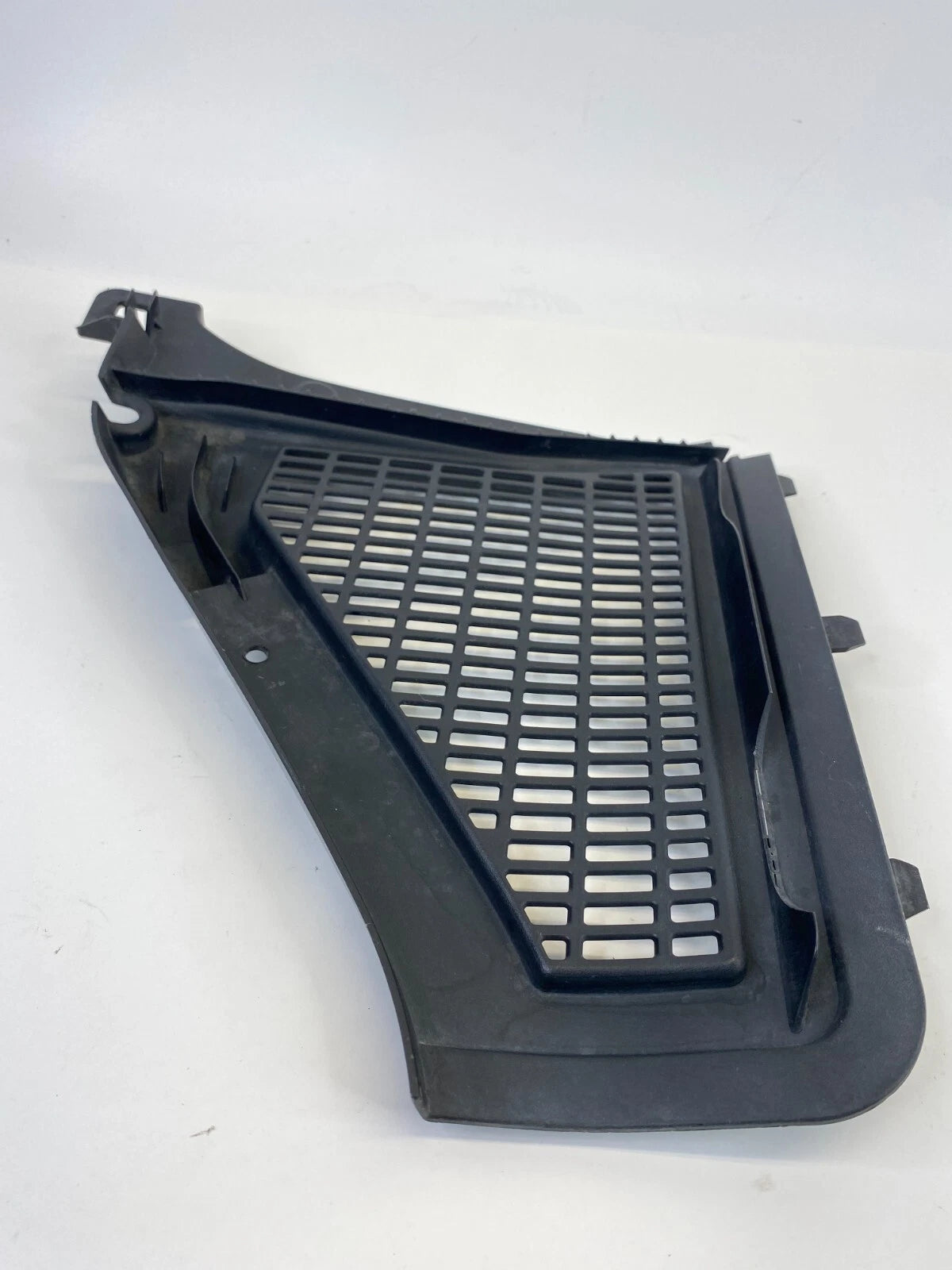 2011-2017 BMW X3 Front Right Slotted Firewall Cowl Cover Grill 64319184005 OEM