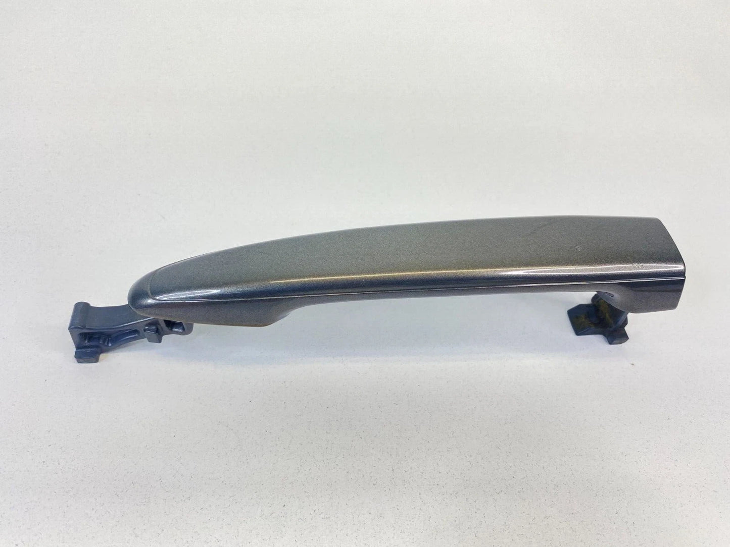 2005-2007 TOYOTA AVALON REAR LEFT DRIVER EXTERIOR DOOR HANDLE ASSEMBLY OEM