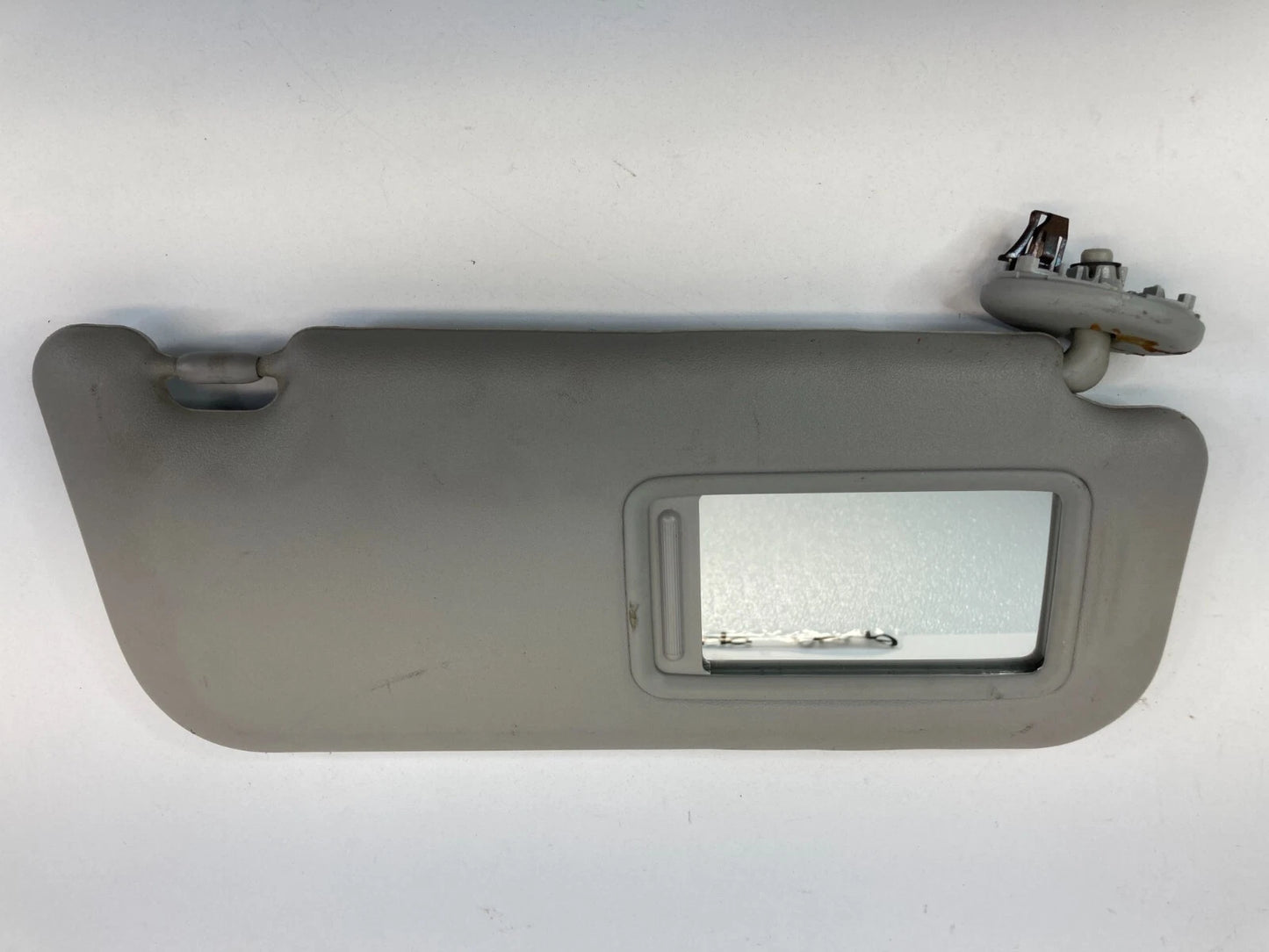 09-13 TOYOTA COROLLA ROOF RIGHT PASSENGER SUNVISOR SUN VISOR SHADE W/O SUNROOF