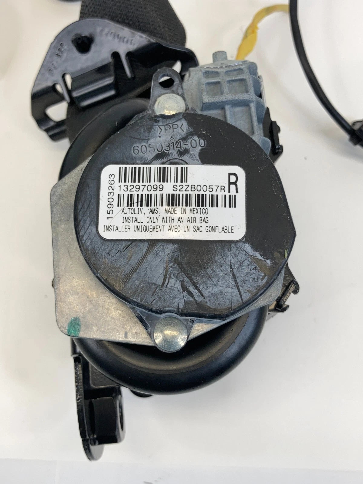 2011-2016 CHEVROLET CRUZE FRONT RIGHT PASSENGER SEAT BELT RETRACTOR 15903263