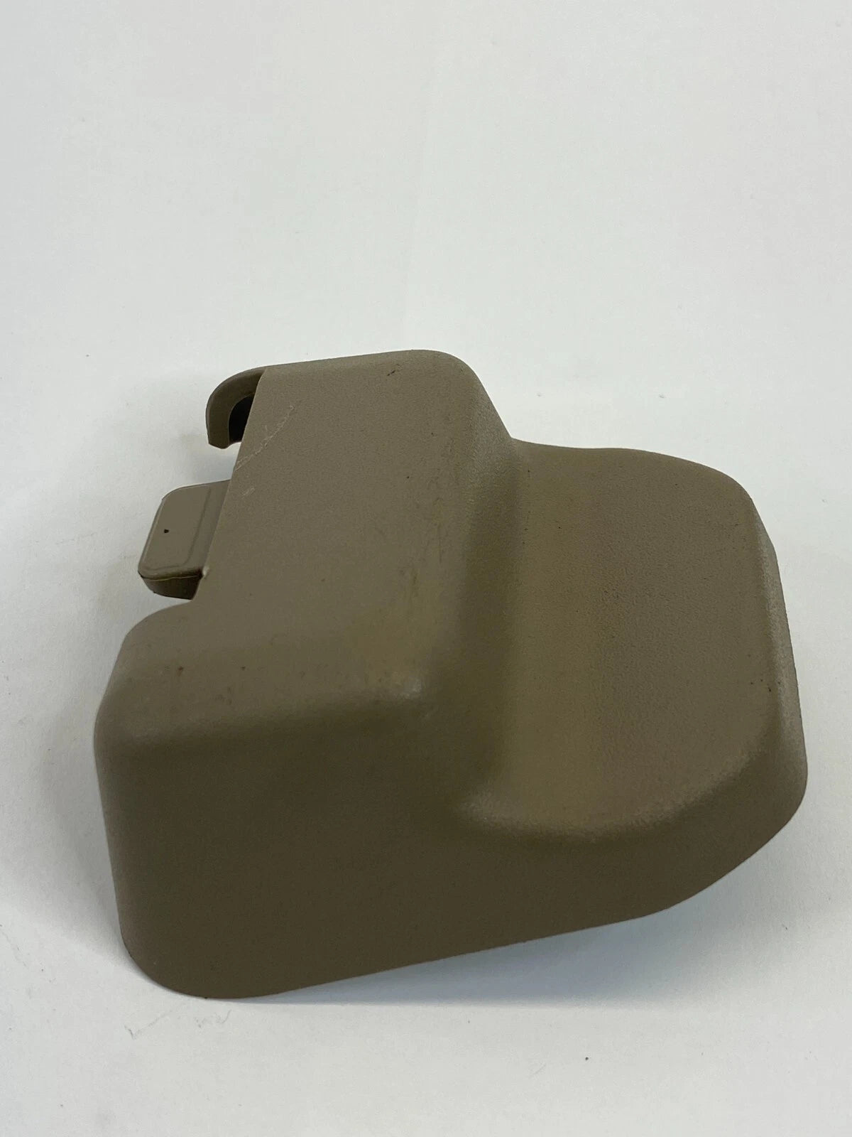 08-16 VOLVO XC70 FRONT RIGHT SIDE SEAT TRACK RAIL CAP TRIM COVER 30727860 OEM