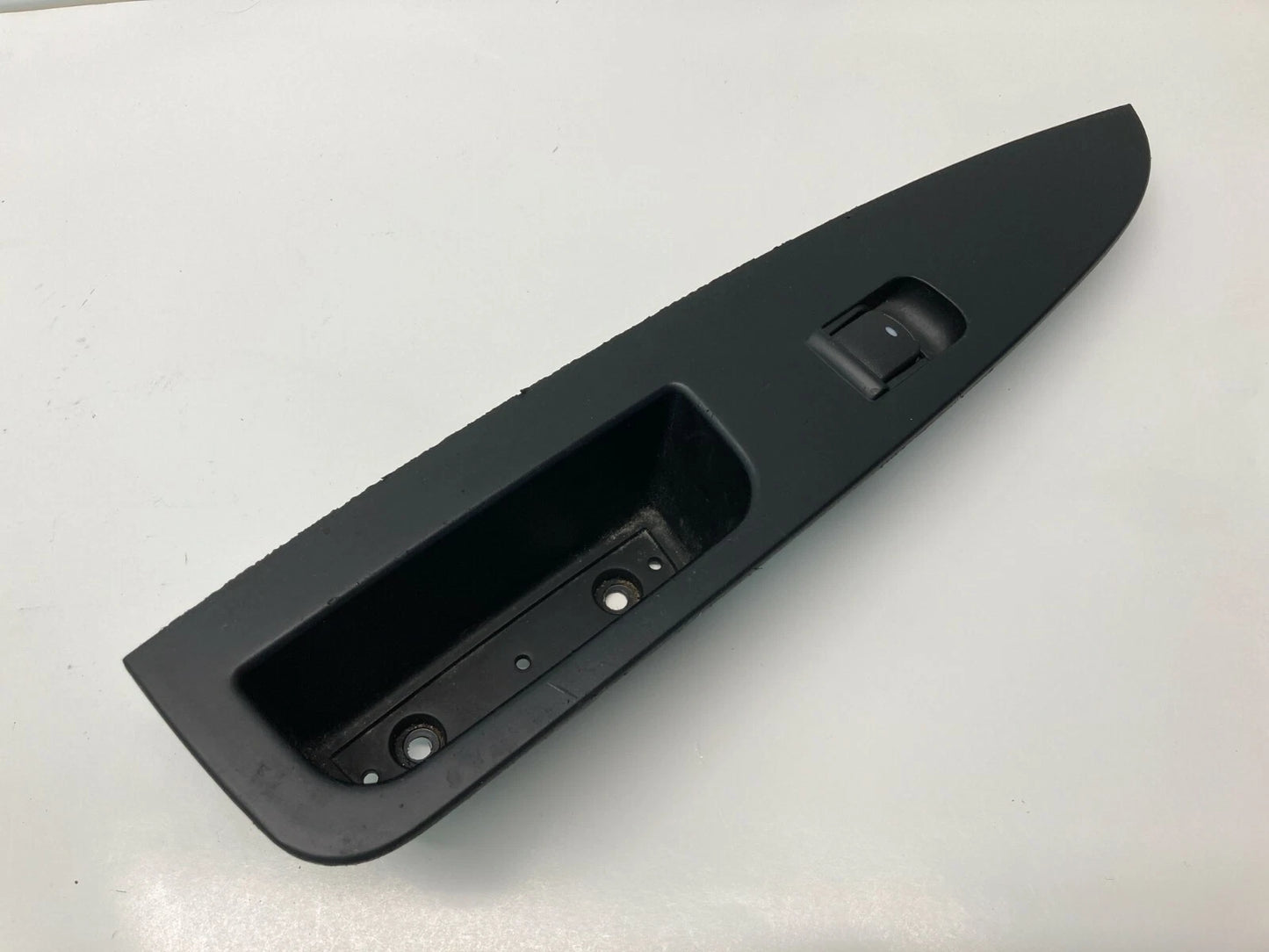 07 08 09 SATURN AURA REAR LEFT DRIVER SIDE POWER DOOR WINDOW SWITCH OEM