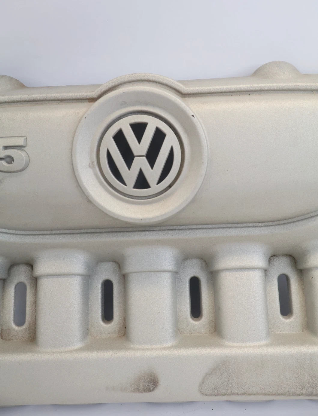 2006-2010 VW VOLKSWAGEN BEETLE 2.5L UPPER ENGINE MOTOR COVER TRIM OEM 07K103925