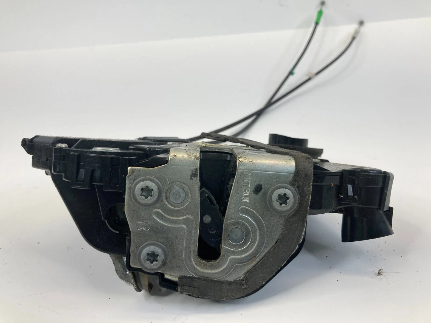 2004-2009 TOYOTA PRIUS HATCHBACK FRONT RIGHT SIDE DOOR LOCK LATCH ACTUATOR OEM