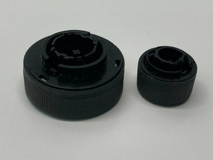 2006 2007 06 07 SATURN VUE ION DASH RADIO CD STEREO KNOB SET PAIR OEM