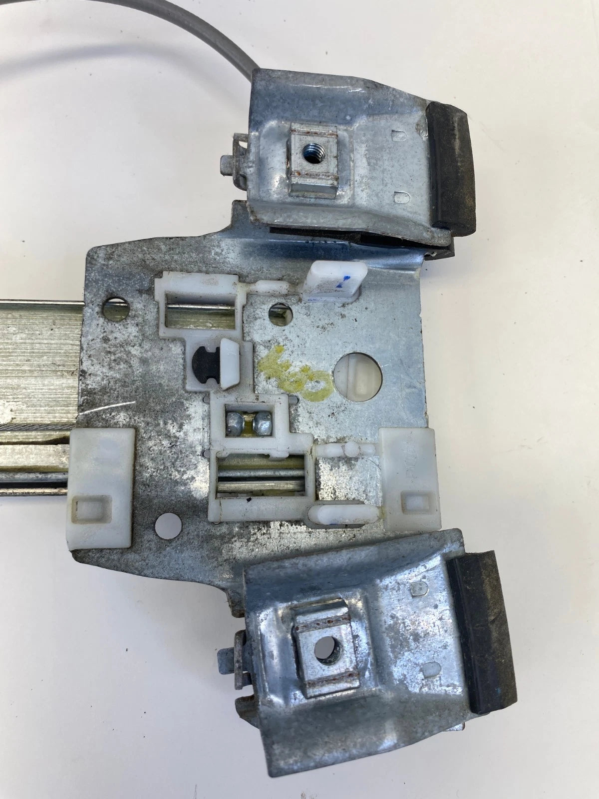 2006-2011 CHEVROLET HHR REAR LEFT POWER WINDOW REGULATOR MOTOR OEM 2621003462