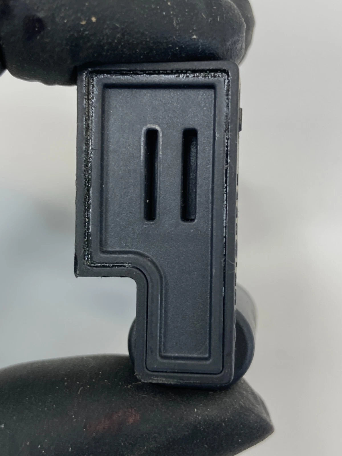 12-23 DODGE CHARGER REAR KEYLESS ENTRY SMART ANTENNA CONTROL MODULE 68051315AB