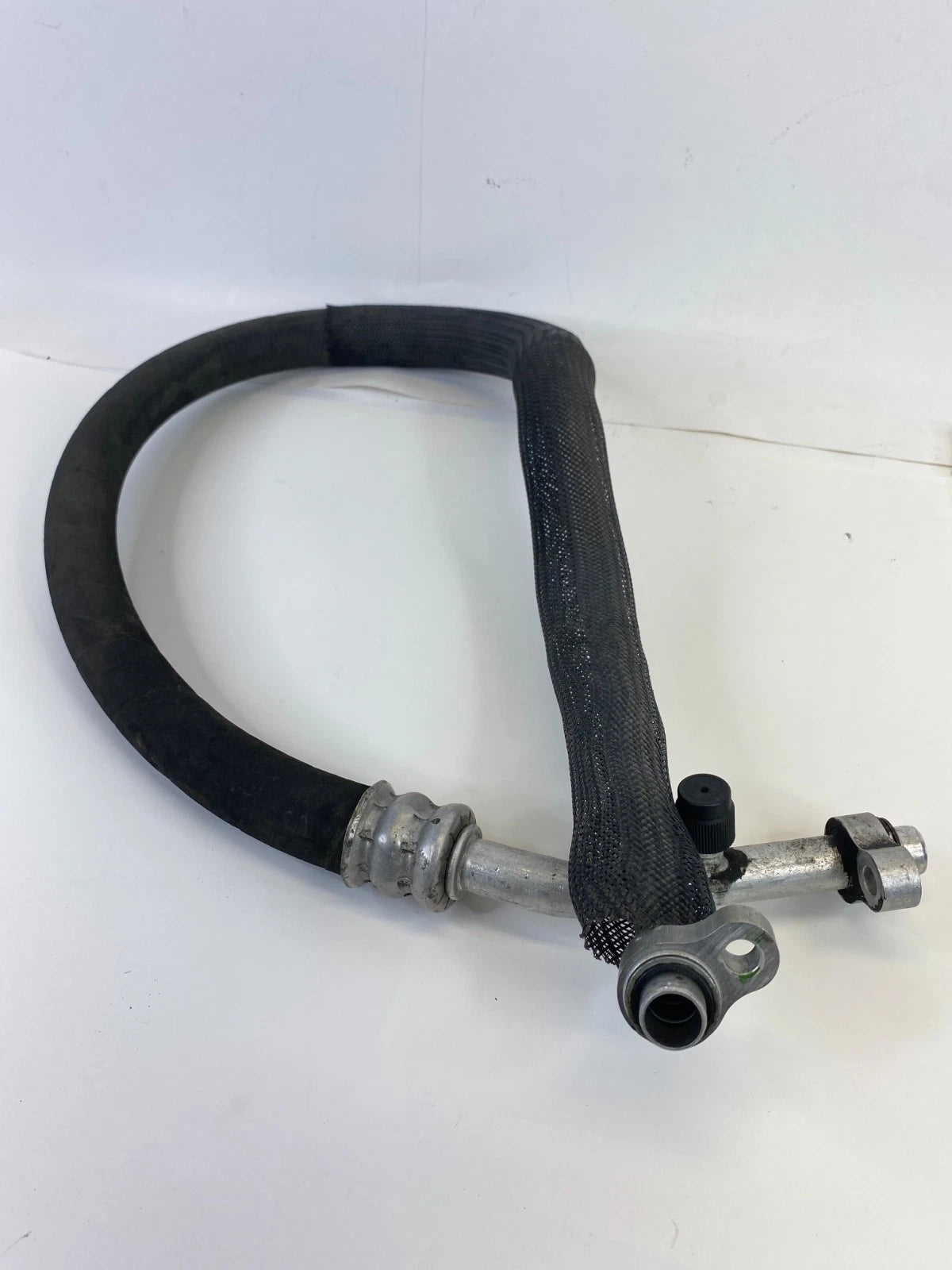 2008-2012 BUICK ENCLAVE 3.6L A/C LINE SUCTION PIPE HOSE TUBE ASSEMBLY OEM