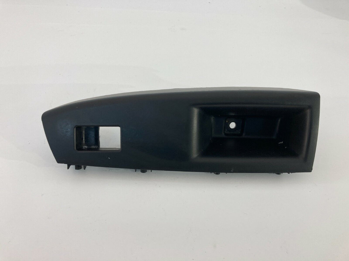 2011-2016 Chevrolet Cruze Rear Left Door Window Switch Bezel Trim 877569434 RR L