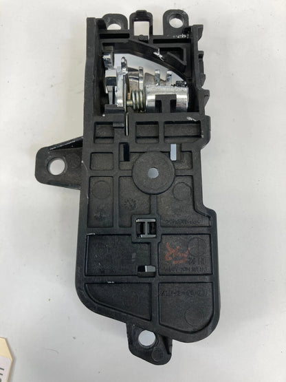2011-2014 HYUNDAI SONATA SEDAN 4-DR FRONT RIGHT DOOR INTERIOR INNER HANDLE OEM