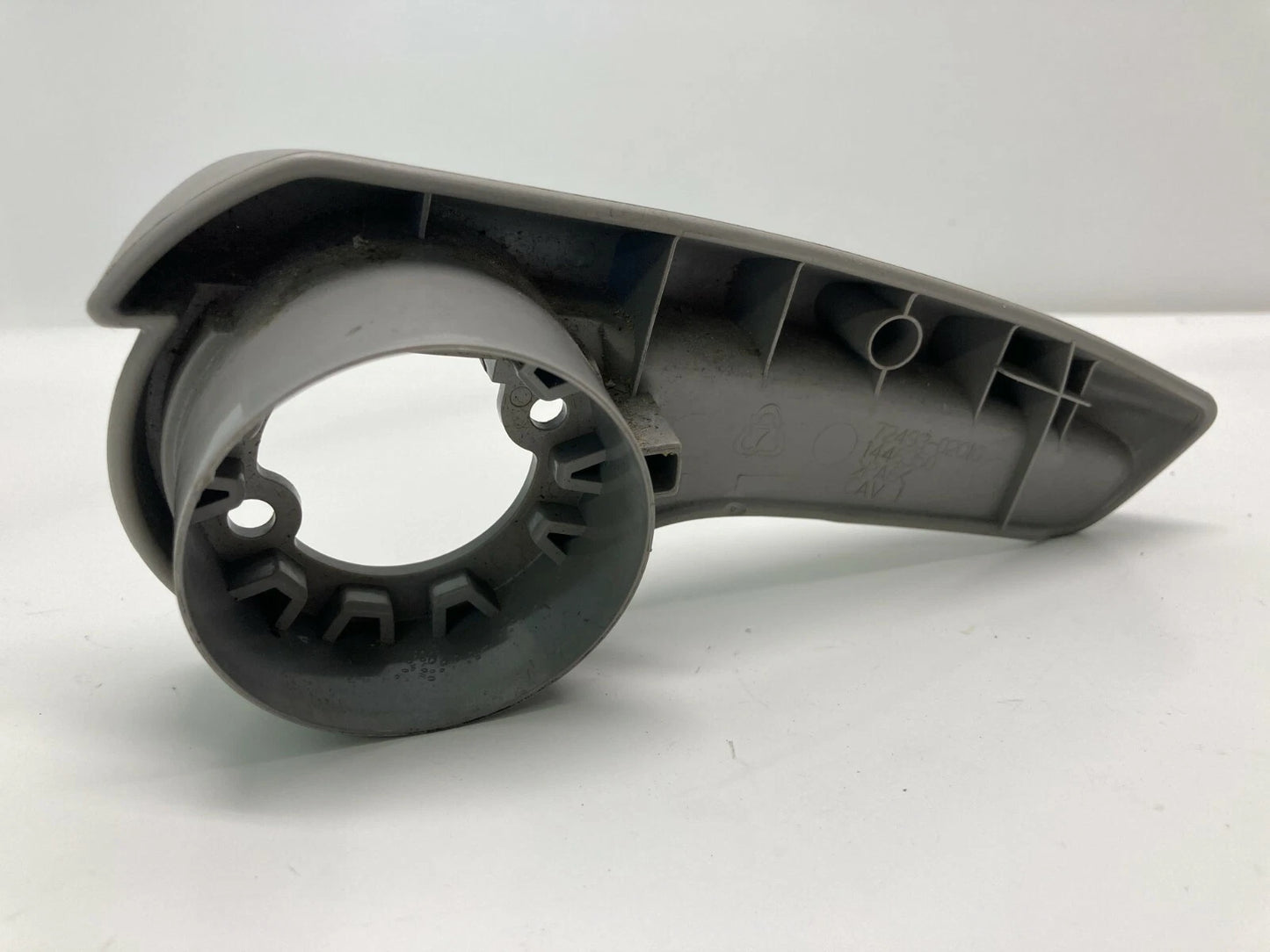 2009-2013 TOYOTA COROLLA MATRIX FRONT RIGHT SEAT RECLINER HANDLE OEM 72493-02010