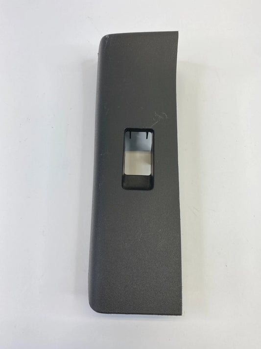2005-2015 NISSAN XTERRA REAR LEFT SIDE DOOR POWER WINDOW SWITCH BEZEL 82961EA264