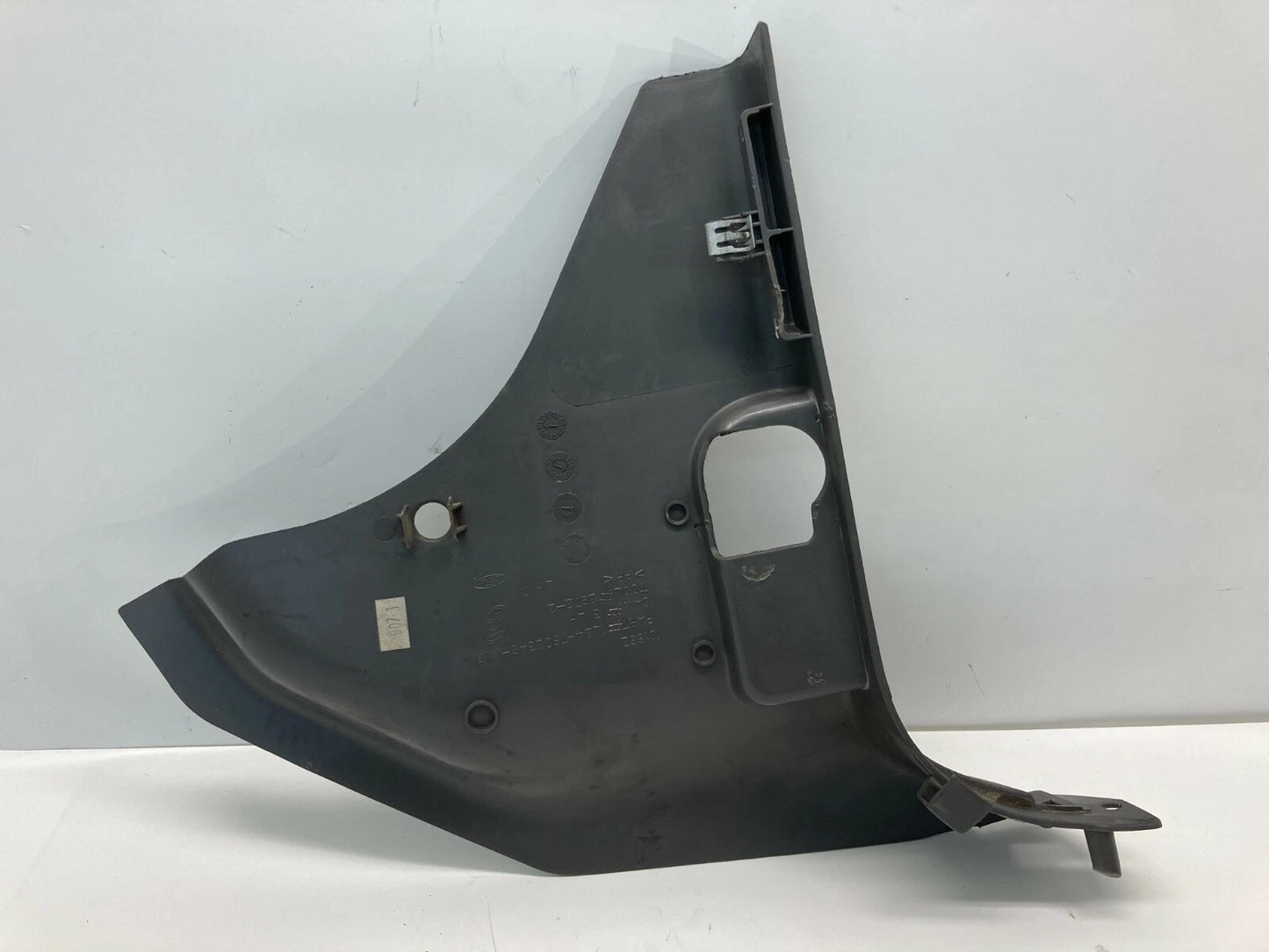 2002-2005 FORD EXPLORER FRONT LEFT LOWER KICK PANEL TRIM COVER 1L24-7802349-AG