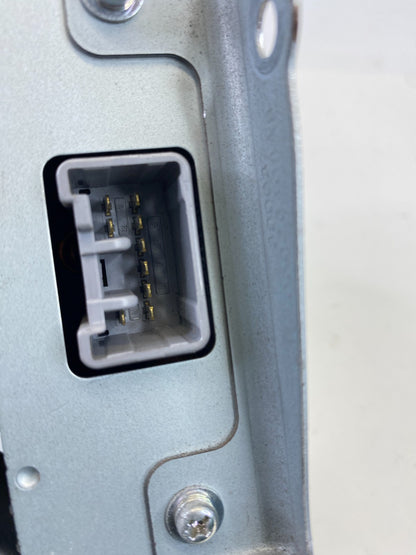 2008-2012 Chrysler Town & Country Power Inverter Module Unit 05026408AB