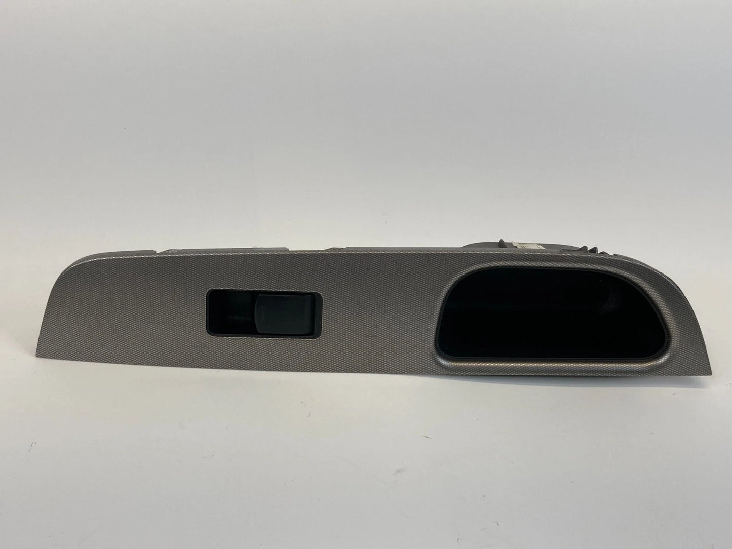 2007-2009 NISSAN VERSA REAR LEFT BACK SIDE WINDOW SWITCH 82961-EM31A OEM