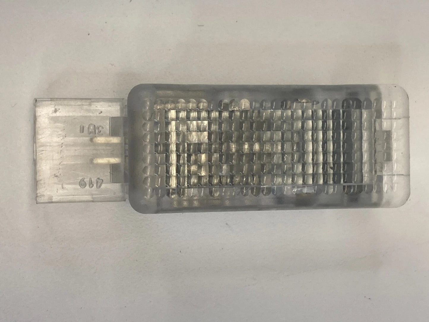 2009-2017 VOLKSWAGEN CC 2007-2021 GTI INTERIOR GLOVE BOX COUTESY LIGHT LAMP OEM