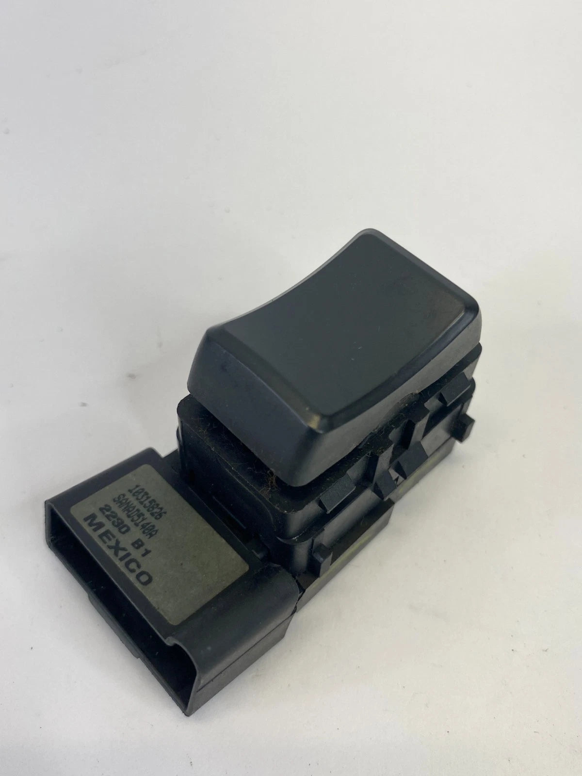 2010-2017 CHEVROLET EQUINOX FRONT LEFT SEAT POWER LUMBAR CONTROL SWITCH