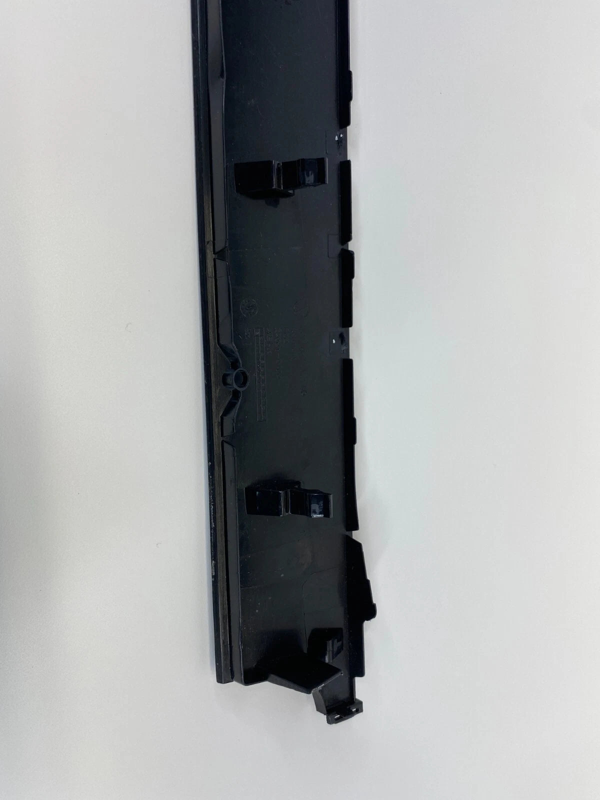 2009 2010 2011 VOLKSWAGEN CC DASH RIGHT PANEL COVER BEZEL TRIM 3C1857212AD OEM