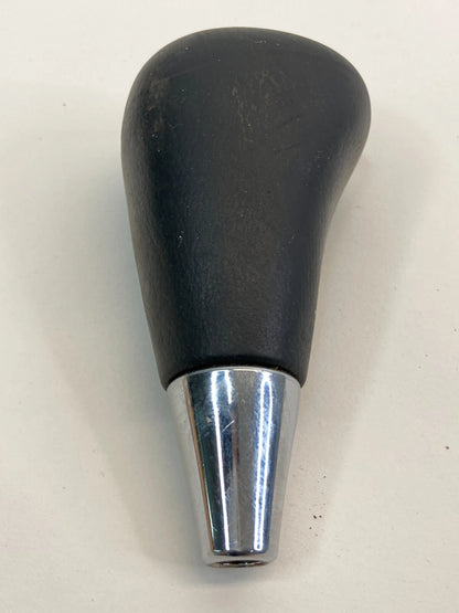 05-10 SCION TC AUTOMATIC TRANSMISSION FLOOR GEAR SHIFT SHIFTER KNOB HANDLE OEM