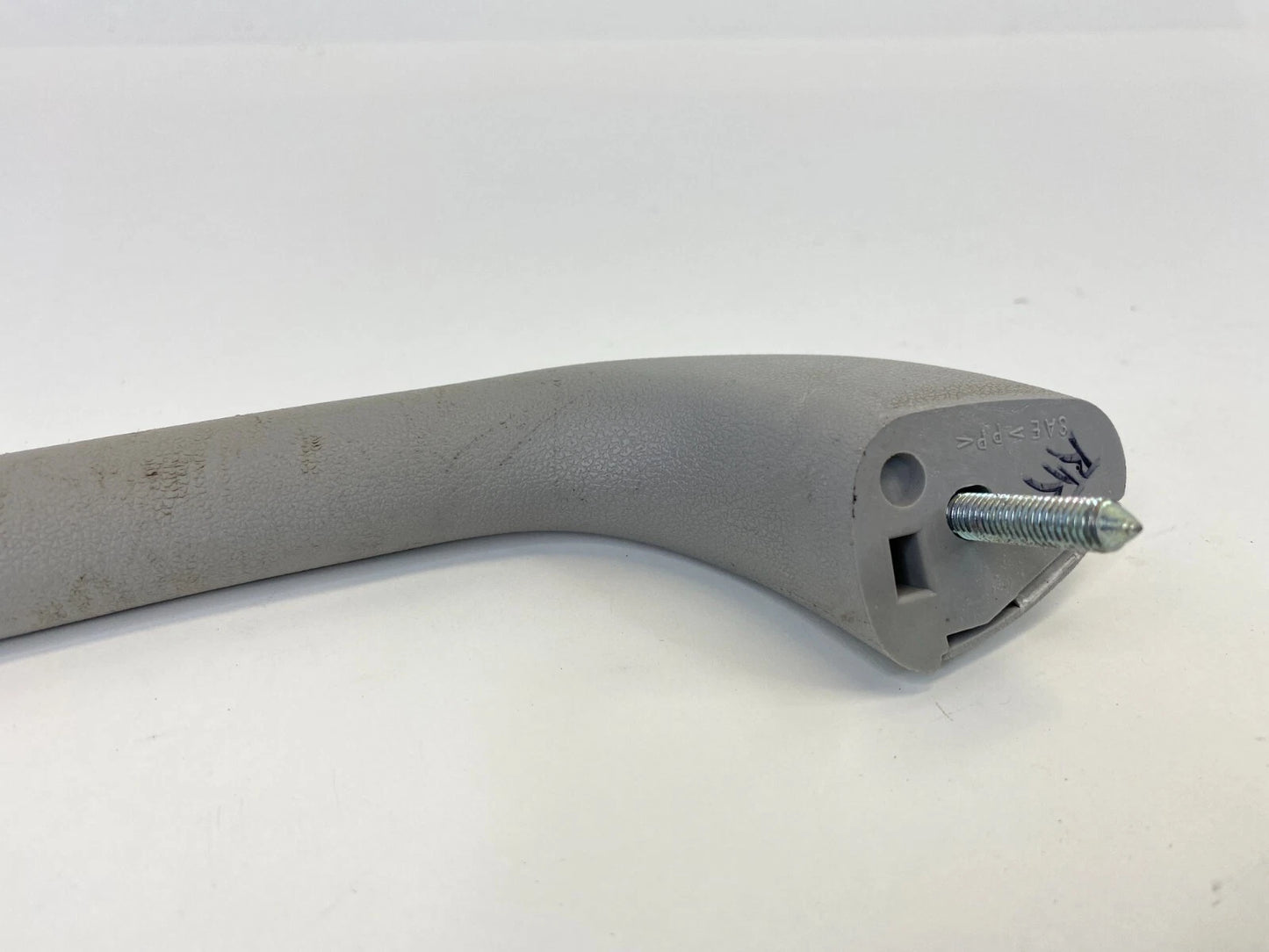 2004-2006 MAZDA MPV REAR RIGHT GRAB GRAP GRIB HANDLE ASSIST STRAP B25D-69-470
