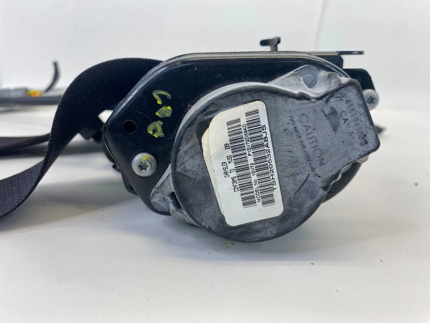 2013 14 2015 DODGE DART FRONT RIGHT PASSENGER SEAT BELT RETRACTOR P1SV72DX9AD