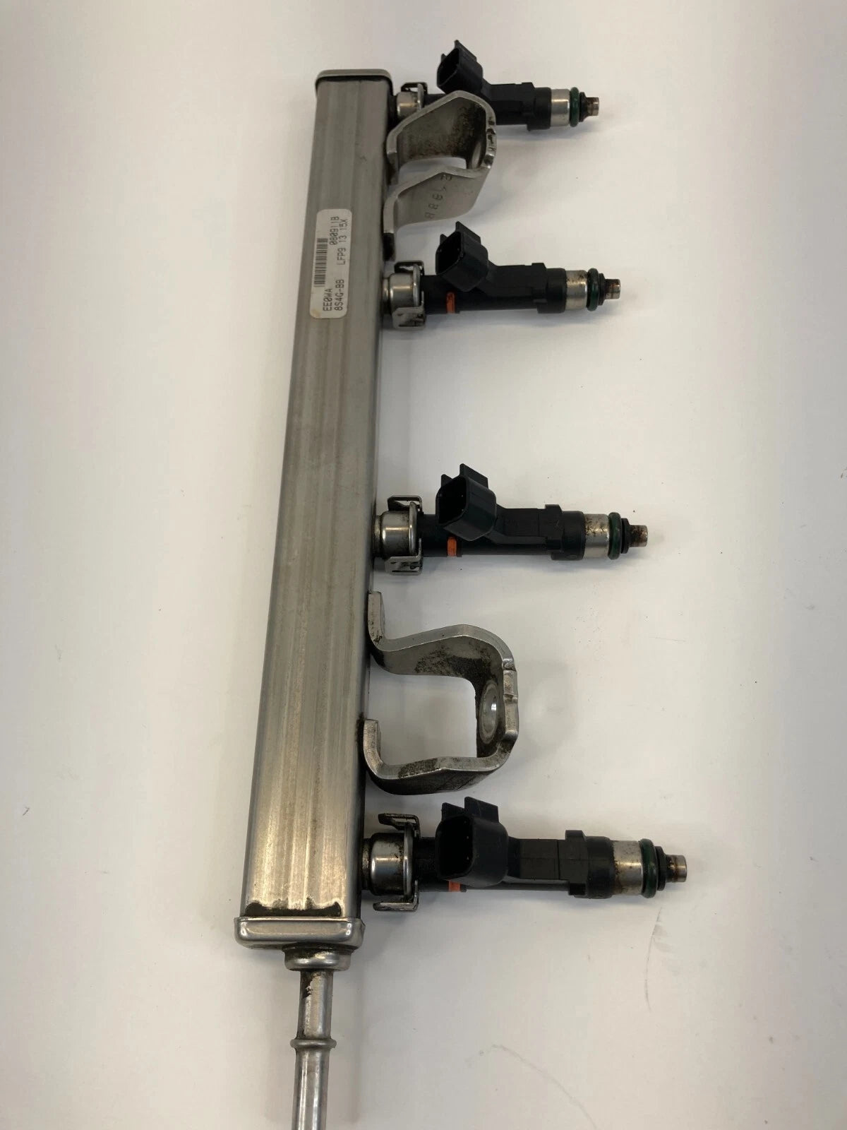 08-11 FORD FOCUS 13-20 FUSION AT FUEL INJECTION RAIL W/ INJECTORS 4M5G9D280D OEM