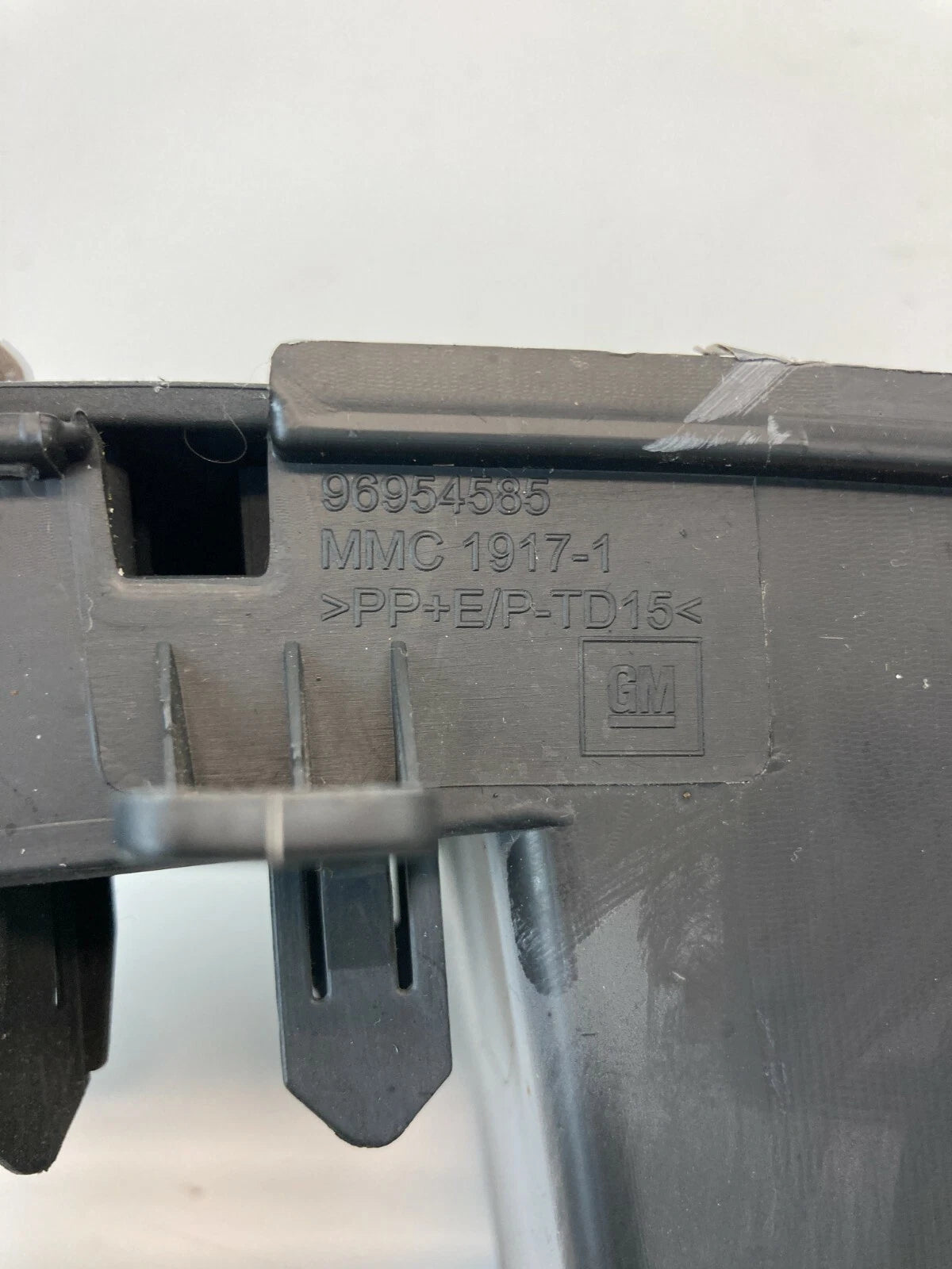 2012 2013 CHEVROLET SONIC LEFT STORAGE COMPARTMENT BOX PLATE TRIM PANEL 95952559