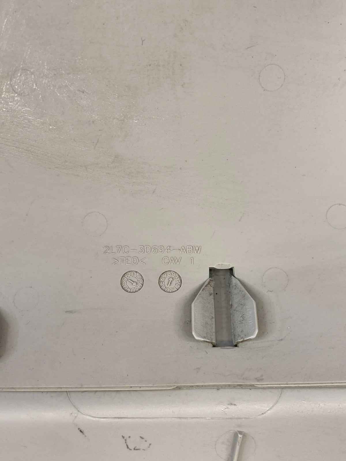 03 04 Lincoln Navigator Steering Column Upper & Lower Cover Shroud 2L7C3D694ABW