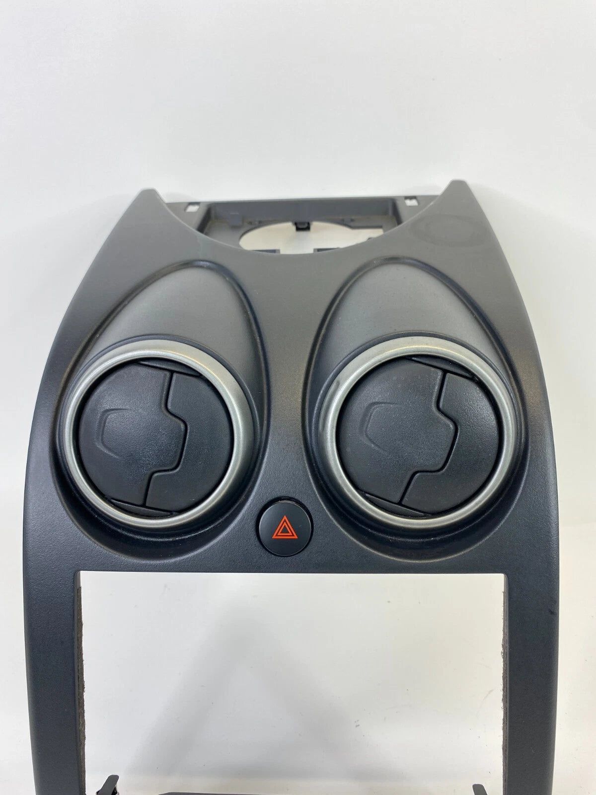2011-2013 NISSAN ROGUE CENTER DASH TRIM RADIO BEZEL PANEL AIR VENTS 68260-1VK0A