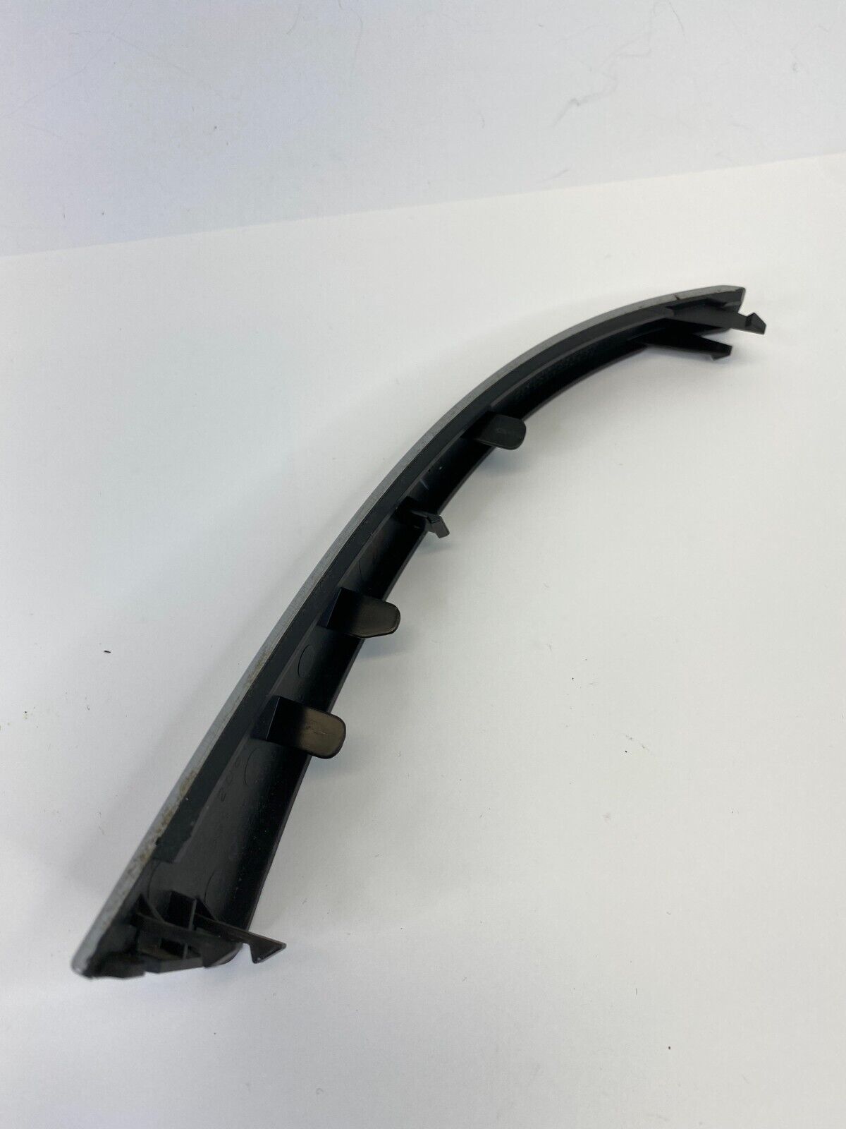 2010-2012 GMC Acadia Rear Right Side Inner Door Pull Handle Trim Bezel 25801075