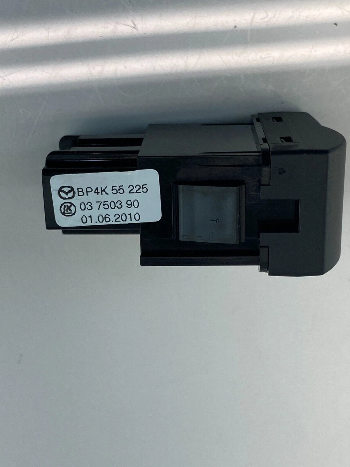 2007-2012 MAZDA CX-9 CX-7 DASH BLANK HOLE SWITCH COVER TRIM BP4K-55-225 OEM