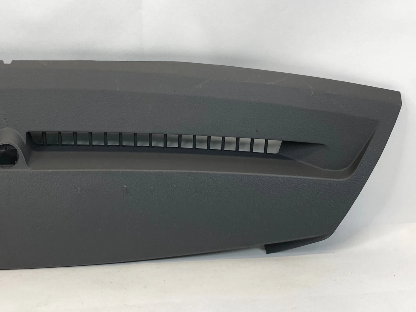 2007-2011 TOYOTA CAMRY DASH PANEL DEFROSTER VENT TRIM PANEL 55981-06010 OEM