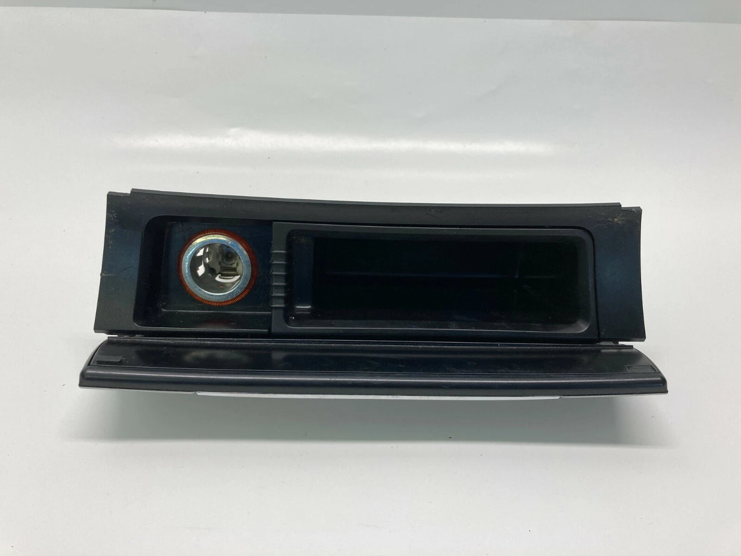 2006-2010 VOLKSWAGEN PASSAT CENTER CONSOLE DASH ASHTRAY ASSEMBLY 3C0857961